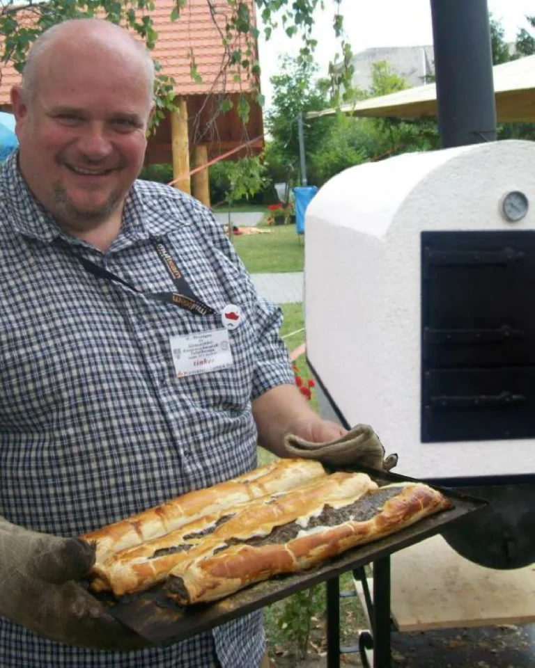 Ytong mobile wood-fired ovens can also be very good